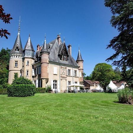 Camping Et Hotel Chateau Du Haget Montesquiou 外观 照片