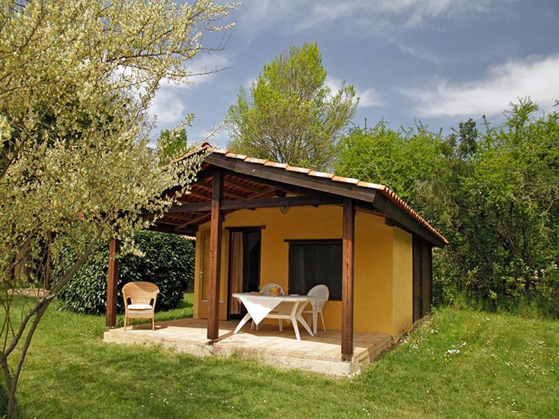 Camping Et Hotel Chateau Du Haget Montesquiou 外观 照片