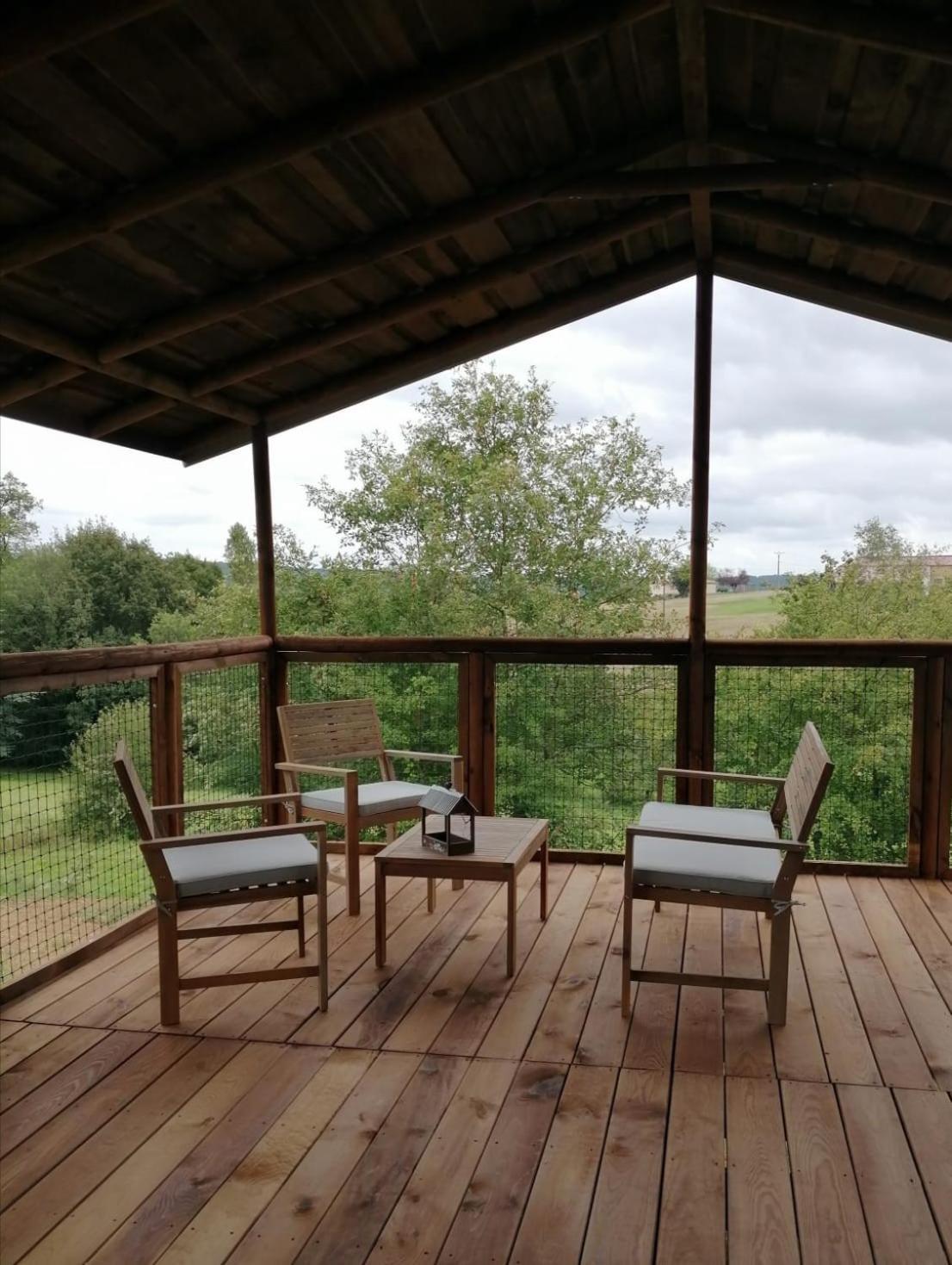 Camping Et Hotel Chateau Du Haget Montesquiou 外观 照片