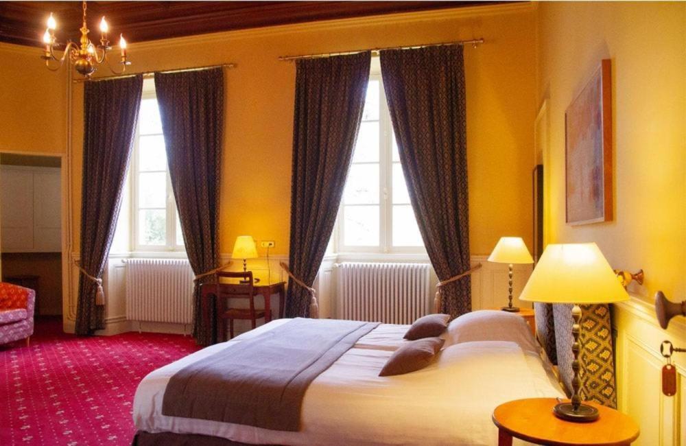 Camping Et Hotel Chateau Du Haget Montesquiou 外观 照片